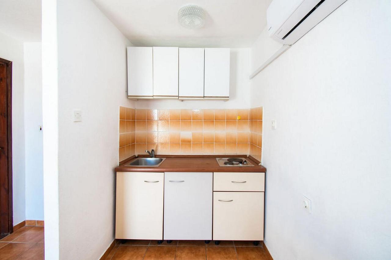 Apartments Crljenko Povljana Extérieur photo