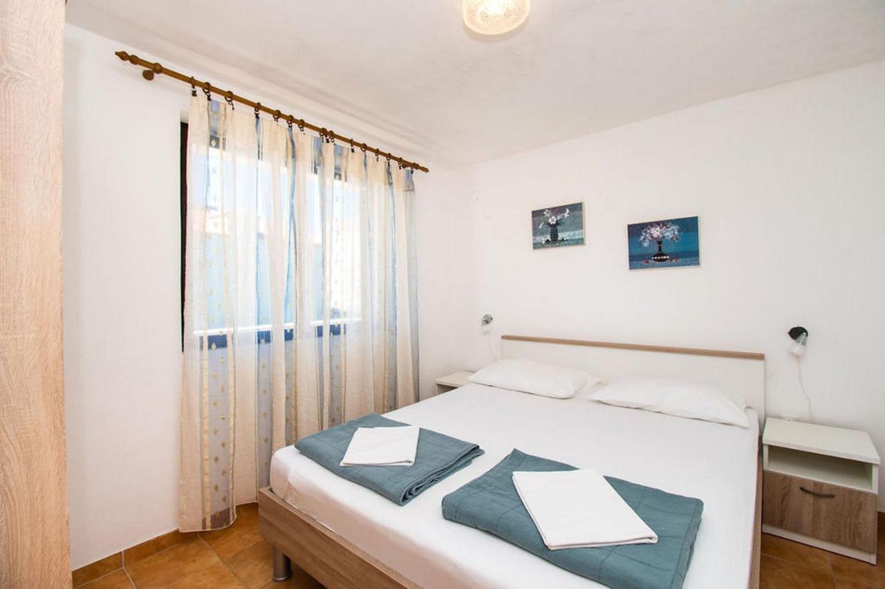 Apartments Crljenko Povljana Extérieur photo